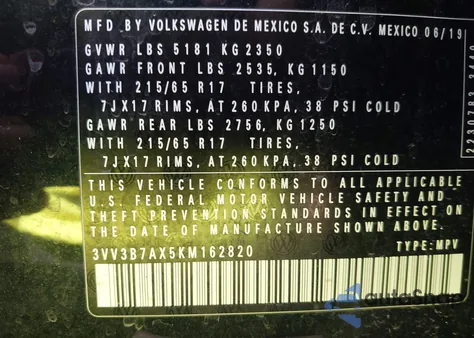 2019 Volkswagen Tiguan 2.0T Se/2.0T Sel/2.0T Sel R-Line/2.0T Sel R-Line Black z USA, uszkodzony, nr VIN 3VV3B7AX5KM162820